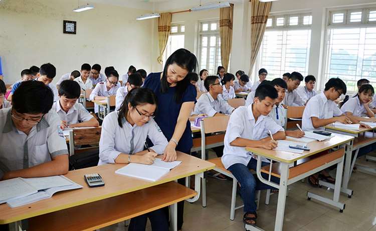 đề thi chuyên anh lớp 10 tphcm
